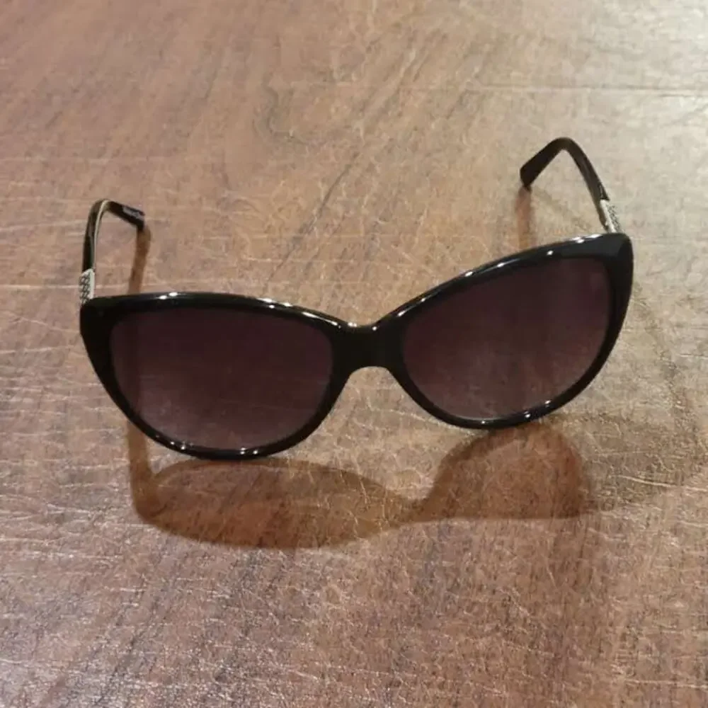 Cinzia Sunglasses Co Star Col.01 Black Silver Cat Eye Frames  Purple Lenses